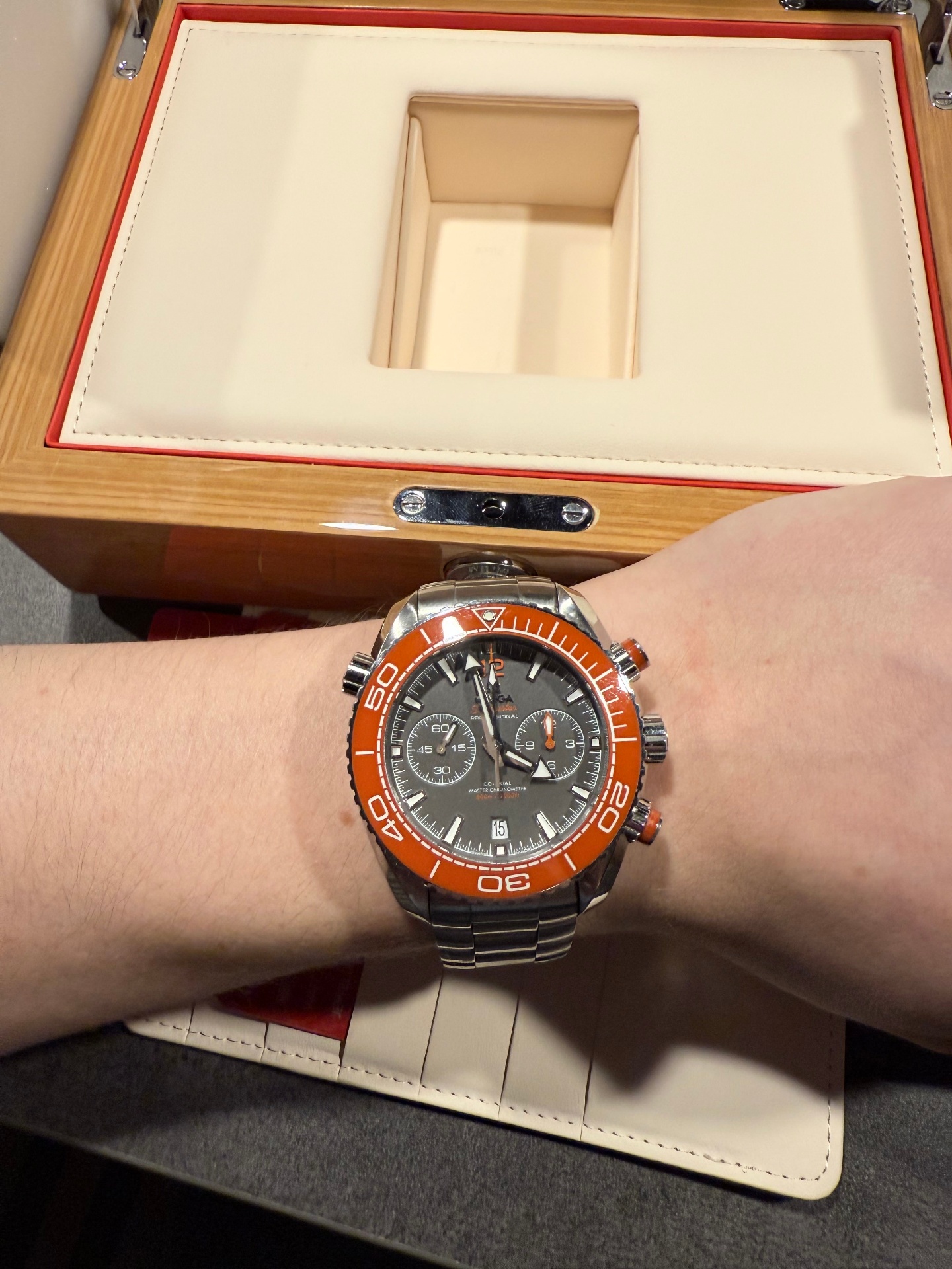 Omega Seamaster Planet Ocean Chronograph Orange Bezel